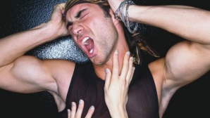 ATENŢIE BĂRBAŢI! În Zimbabwe, femeile vă pot viola 