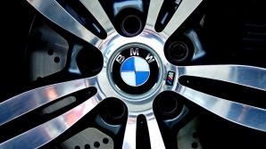 BMW prezintă motorul primului său model cu tracţiune faţă VEZI VIDEO