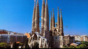 Biserica Sagrada Familia din Barcelona, incendiată de un nebun