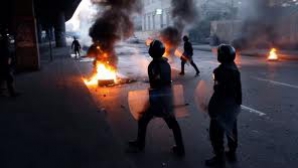 Georgia: cel puţin un poliţist a murit, iar zeci de protestatari au fost reţinuţi