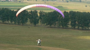 Cupa Moldovei la zbor cu parapanta AFLĂ CINE ESTE CÂŞTIGĂTORUL