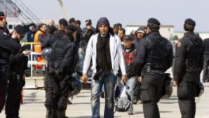 După 4 ani de blocadă, Egiptul şi-a deschis graniţele cu Fâşia Gaza