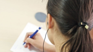 Blogger: Susţinerea BAC-ului poate costa şi 1.000 de euro