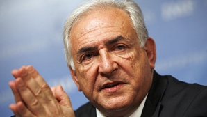 EX-directorul FMI nu mai vrea scandal: Îşi ia menajere... bărbaţi