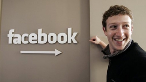 Fondatorul Facebook s-ar fi logodit