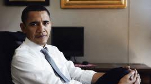 Obama a mâncat hot-dog şi cartofi prăjiţi împreună cu primarul Washington-ului