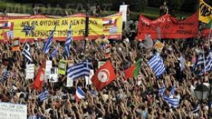 Grecia: Peste 20.000 de oameni au continuat să protesteze