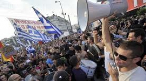 Brazilia: Aproape 30.000 de oameni au ieşit pe străzi şi au cerut salarii mai mari pentru pompieri