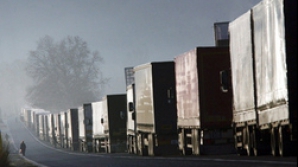 Coadă de doi kilometri lungime la vama Leușeni AFLĂ MOTIVUL