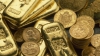 Un cuplu din Franţa a descoperit o oală cu 34 piese din aur, în pivniţa proprie