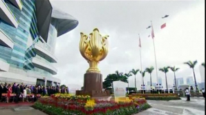 Locuitorii oraşului Hong Kong sărbătoresc 14 ani de la revenirea la patria mamă, China
