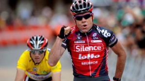 Cadel Evans este noul rege al Turului Franţei