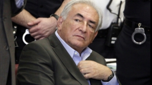 Fostul şef al FMI contraatacă