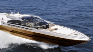 History Supreme –  100 tone de aur plutitoare