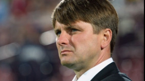 Duşan Uhrin a demisionat din funcţia de antrenor principal al echipei Poli Timişoara