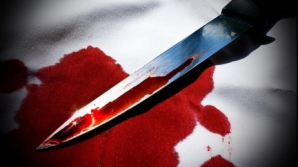 Un bărbat din Bălţi şi-a înjunghiat soţia în plină stradă