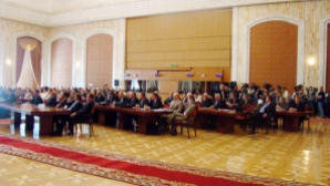 Hărnicie înainte de vacanță: Deputații se întrunesc astăzi în penultima ședință a Parlamentului