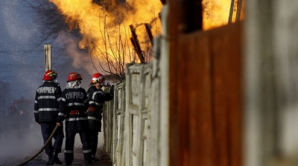 Două bombe au EXPLODAT în faţa sediilor a două partide de opoziţie din Bulgaria