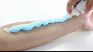 Vezi cum poți scăpa de căldură cu ajutorul unui spray