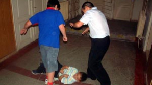 Cazurile de violenţă în şcolile britanice s-au dublat