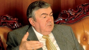 Exclusiv! Mircea Snegur despre 20 de ani de Independenţă: Două decenii de zbucium, frământări, urcuşuri, regrete şi speranţe