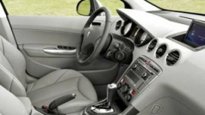 Ce maşină să NU cumperi. Topul celor mai puţin satisfăcatoare automobile FOTO 