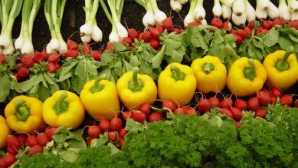 Legumele s-au ieftinit iar zahărul şi carnea de porc s-au scumpit, în luna iulie