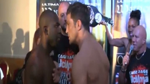 Tandreţe de boxer! Alex Reid şi-a sărutat adversarul în timp ce pozau VEZI VIDE