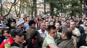 O persoană a murit, iar alte zeci sunt date dispărute în Bolivia în urma unor proteste