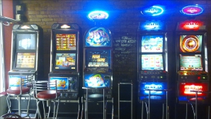 Aparate de joc la care nu vei câştiga NICIODATĂ, depistate de MAI