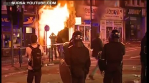 Cel puţin şase persoane, printre care trei copii, au murit într-un incendiu la Londra