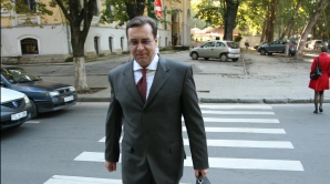 Ziua Internațională Fără Mașini VEZI cum au ajuns la muncă Lupu, Ghimpu, Chirtoacă şi Dodon VIDEO