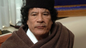 Tribunalul de la Haga solicită ajutorul Interpolului pentru capturarea lui Gaddafi 