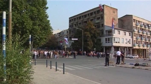 Două puncte de trecere dintre Kosovo şi Serbia au fost închise noaptea trecută 