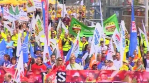 Aproape 15.000 de oameni au protestat în oraşul polonez Wroclaw faţă de măsurile de austeritate 