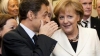 Cancelarul german Angela Merkel şi preşedintele francez Nicolas Sarkozy se întâlnesc pentru a discuta despre criza din zona euro