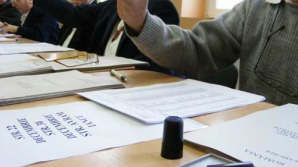 În Polonia se desfăşoară astăzi alegeri parlamentare