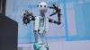 Un robot "avatar" transmite senzaţiile tactile la distanţă