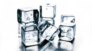 Surprinzător: Cercetătorii au descoperit că apa nu îngheaţă mereu la 0 grade Celsius