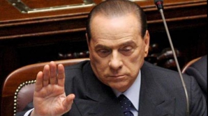 Silvio Berlusconi şi-a dat DEMISIA