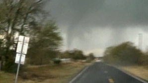 Tornadă  în statul american Oklahoma: A distrus o fermă şi mai multe case