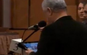 Politicienii şi tehnologiile noi: Cine şi ce foloseşte