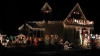 Poveste de Crăciun: Un croat şi-a decorat casa cu 1,2 milioane de luminiţe 