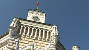 Consilierii municipali se întrunesc din nou în şedinţă extraordinară 