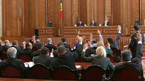 Bugetul de stat pentru 2012 a fost aprobat în lectură finală. PCRM nu a participat la vot 