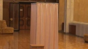 "Data alegerilor repetate trebuie stabilită până la sfârşitul anului"