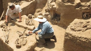 Au fost descoperite scheletele a zeci de oameni sacrificaţi ritualic în urmă cu 1.100 de ani