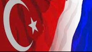 Turcia acuză Franţa de genocid