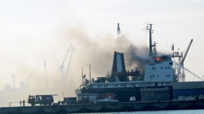 Trei oameni au murit după ce o navă sud-coreană a explodat în Marea Galbenă 