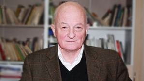 Cine este Oazu Nantoi